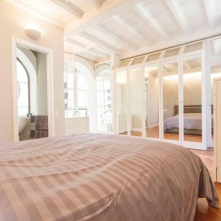 Elegante E Completamente Arredato Apt In Duomo Milánó Kültér fotó