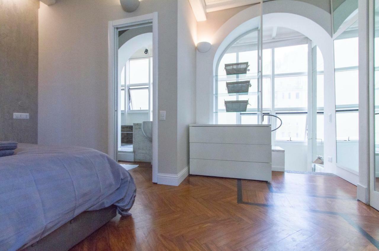 Elegante E Completamente Arredato Apt In Duomo Milánó Kültér fotó