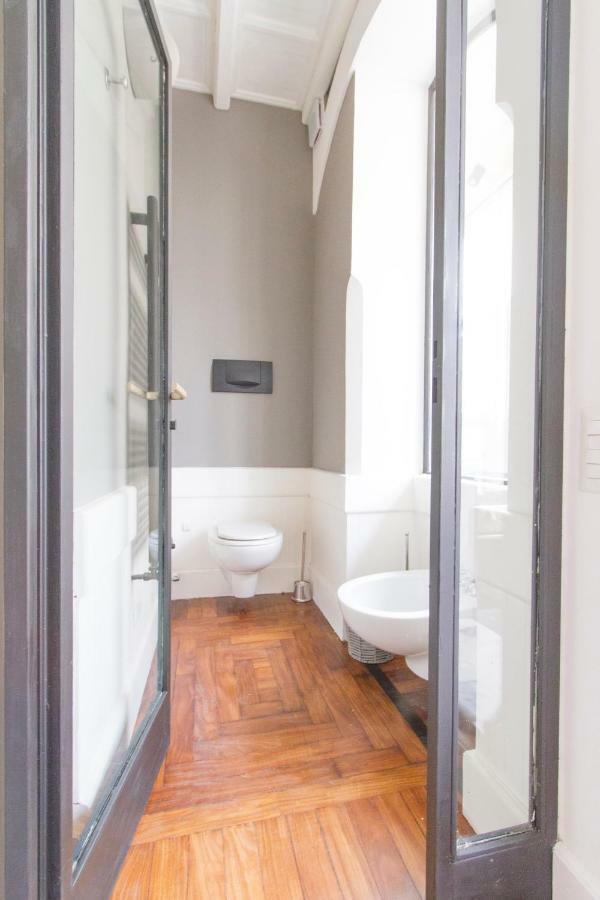 Elegante E Completamente Arredato Apt In Duomo Milánó Kültér fotó